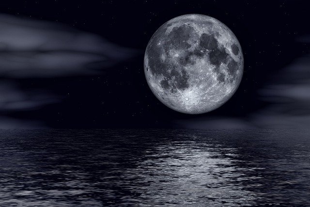 Agosto luna nera. Il fenomeno che oscura il satellite