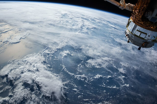 In futuro uno scudo d'aria proteggerà i veicoli spaziali